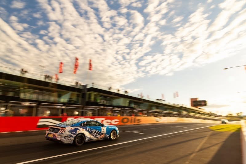 Wrapped vehicle on event display